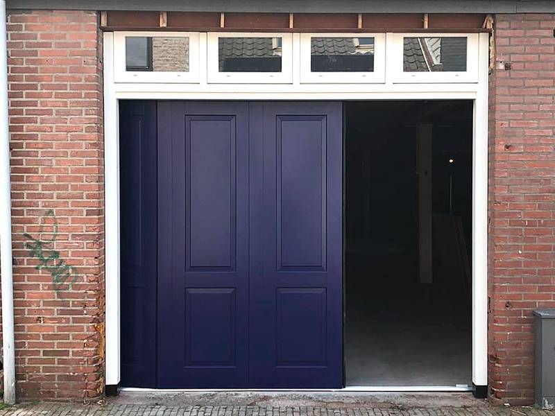 Zijwaarts openende garagedeuren 24